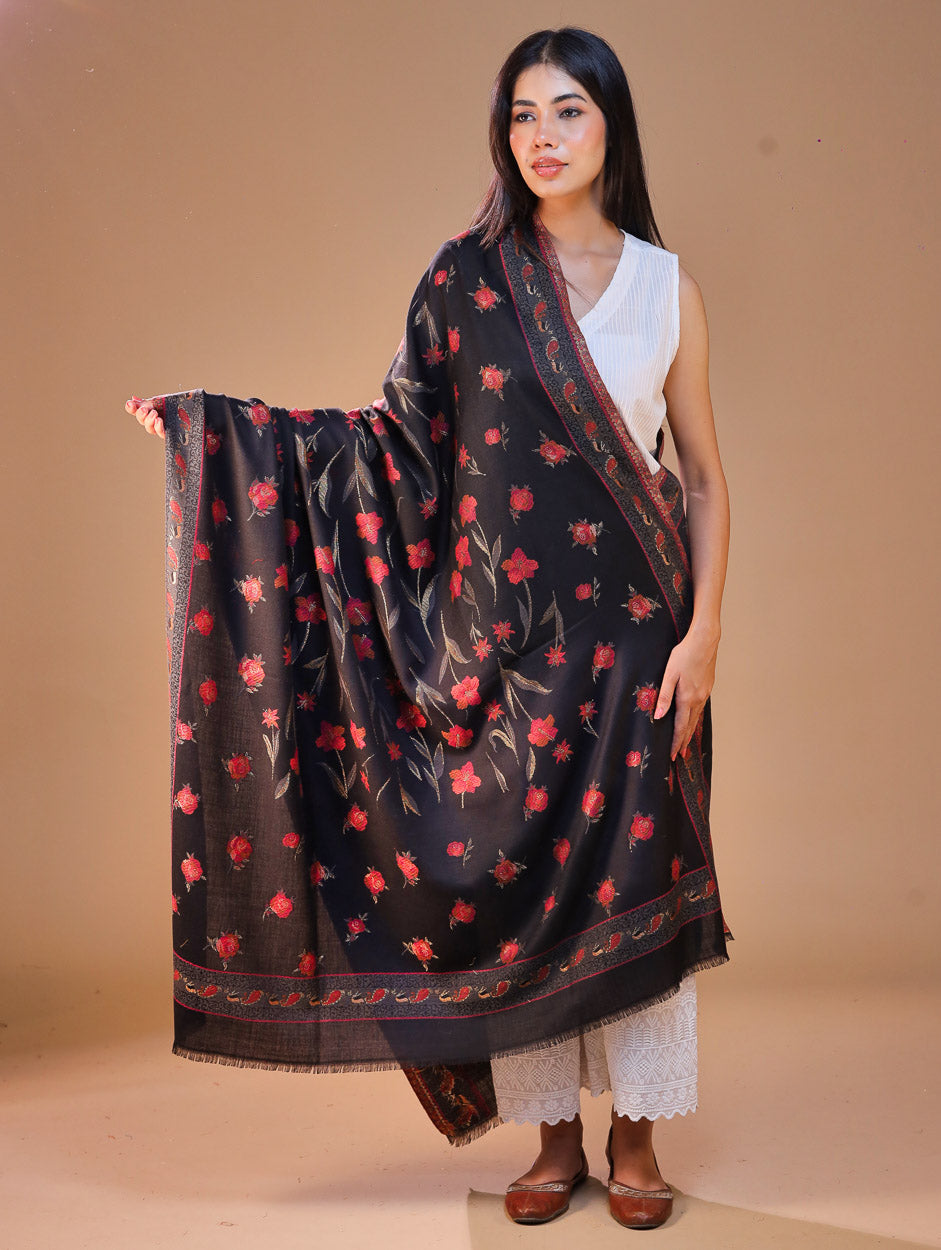 महिलाओं के लिए सफ़ेद कानी ऊनी पुष्प शॉल