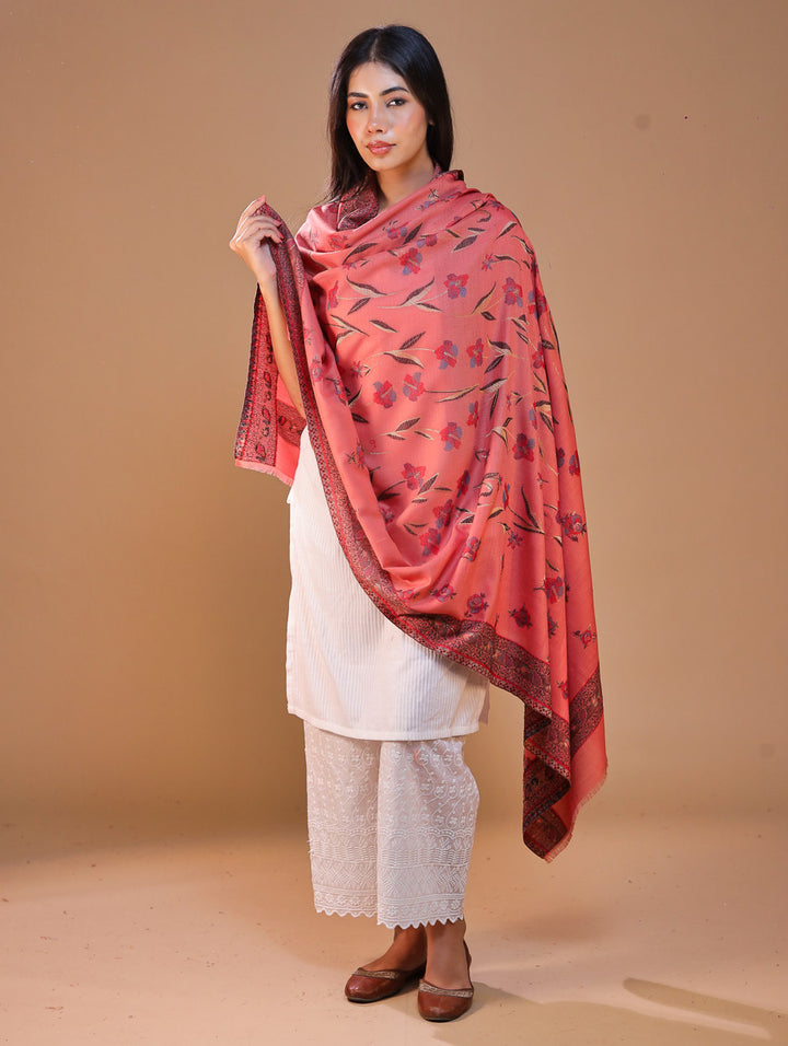 महिलाओं के लिए सफ़ेद कानी ऊनी पुष्प शॉल