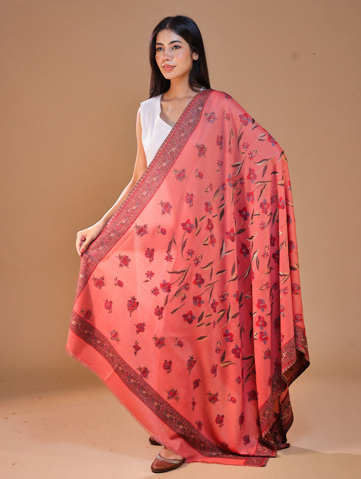 महिलाओं के लिए सफ़ेद कानी ऊनी पुष्प शॉल