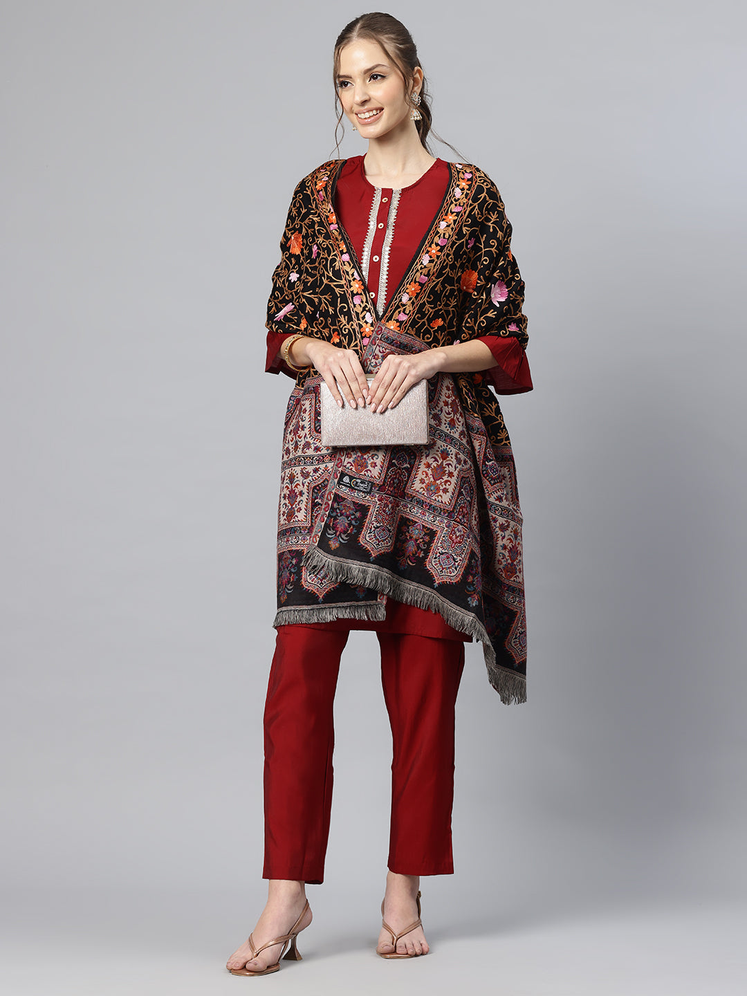 Women's Pure Wool Jamawar Embroidery Stole