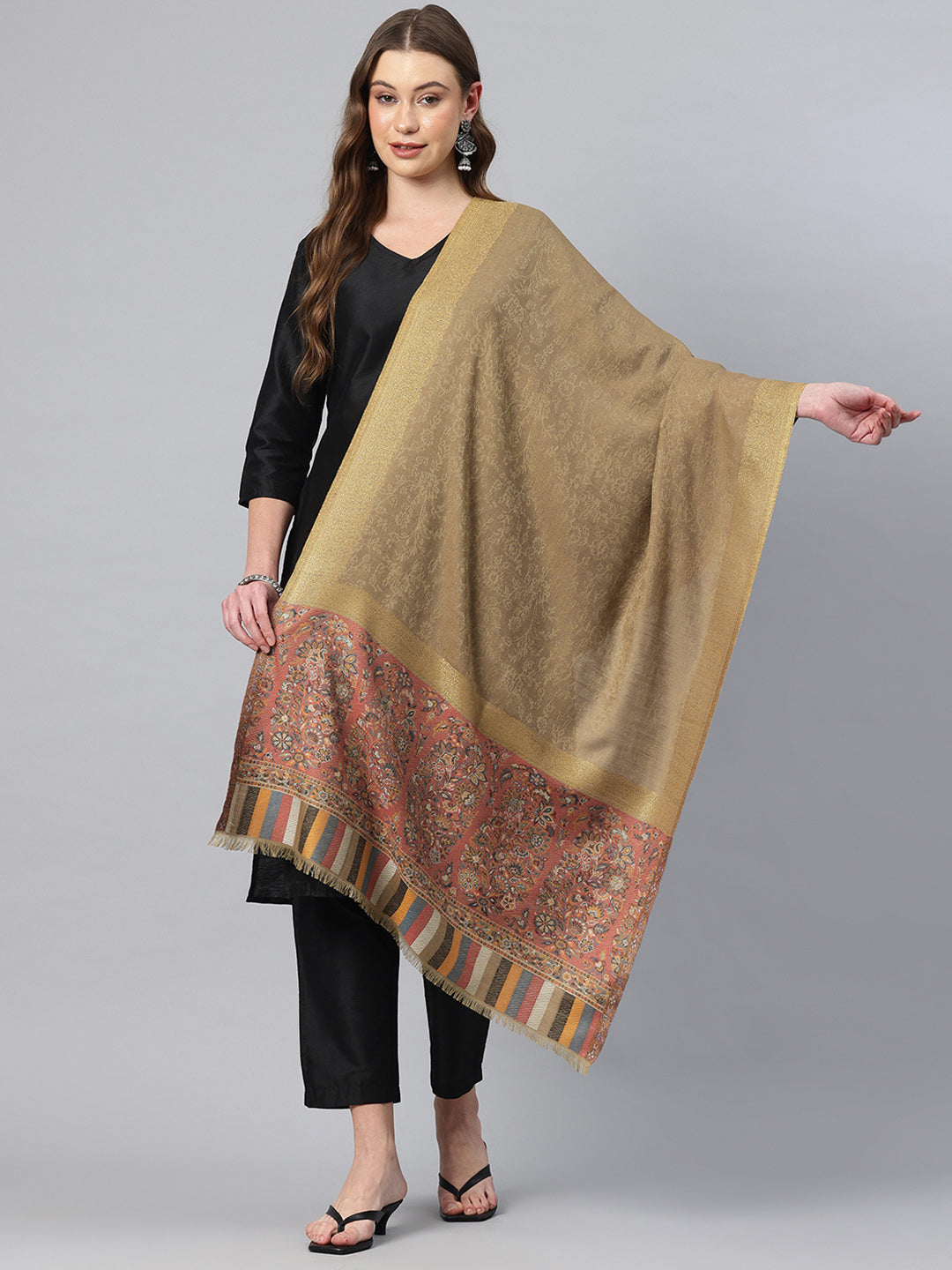 Women's Kani Wool Stole with Zari Border