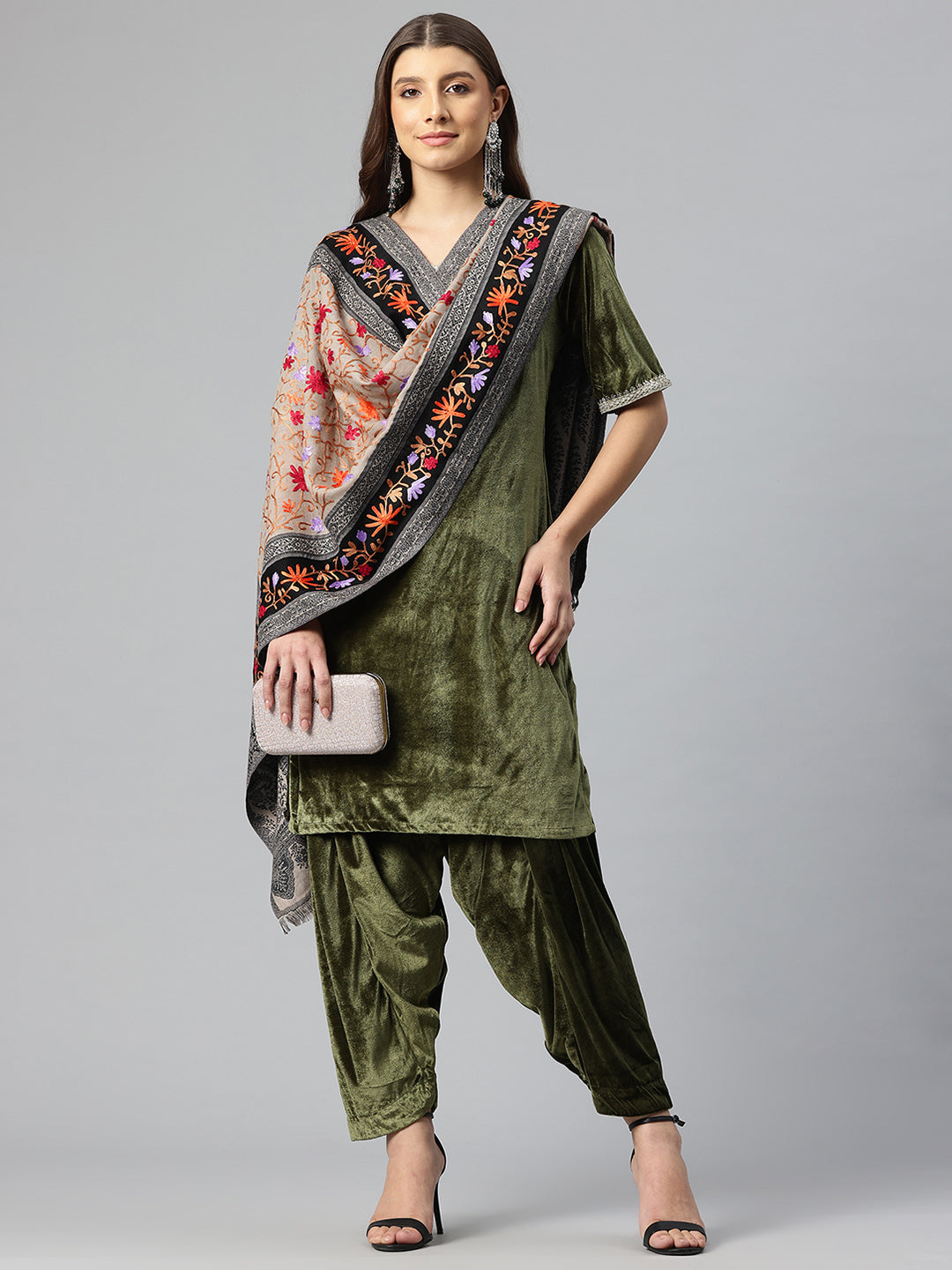 Women's Pure Wool Jamawar Embroidery Stole