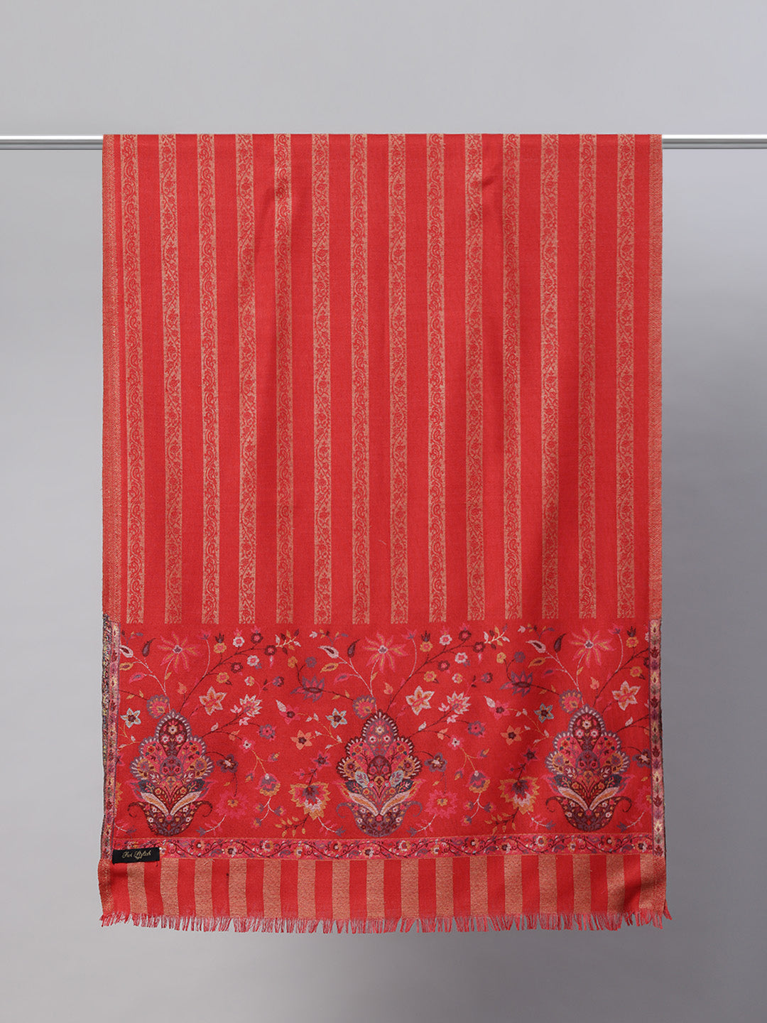 Women's Kani Wool Stole With Zari Border