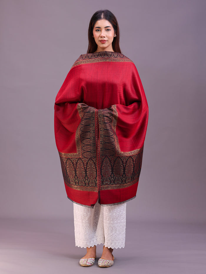 Women's Kani Wool Stole With Zari Work