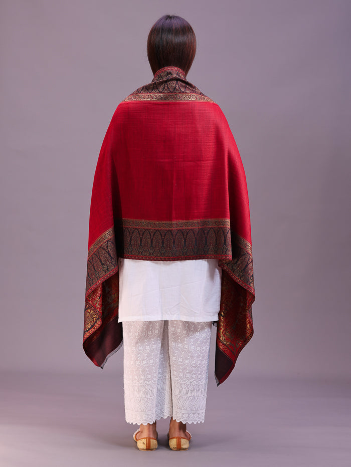 Women's Kani Wool Stole With Zari Work