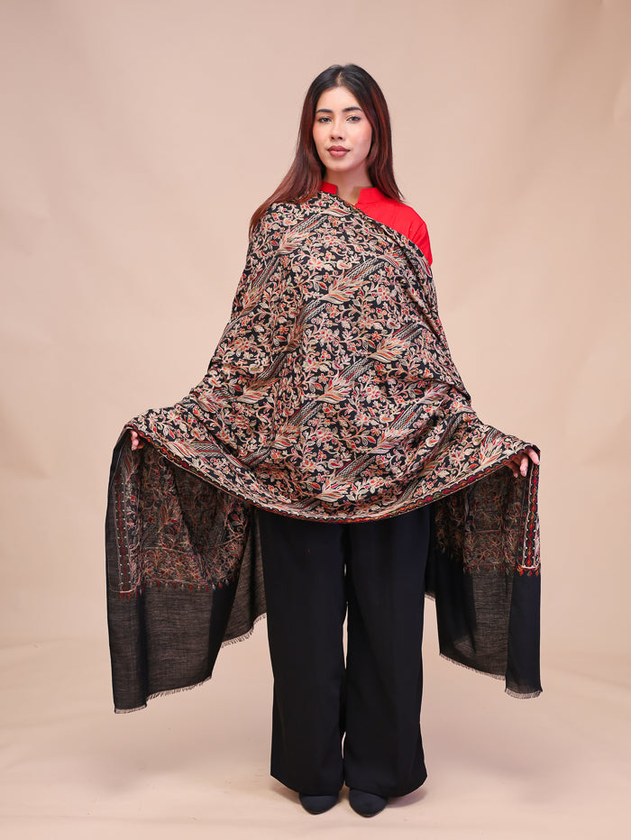 Women's Aari Embroidered Wool Shawl With Zari Work