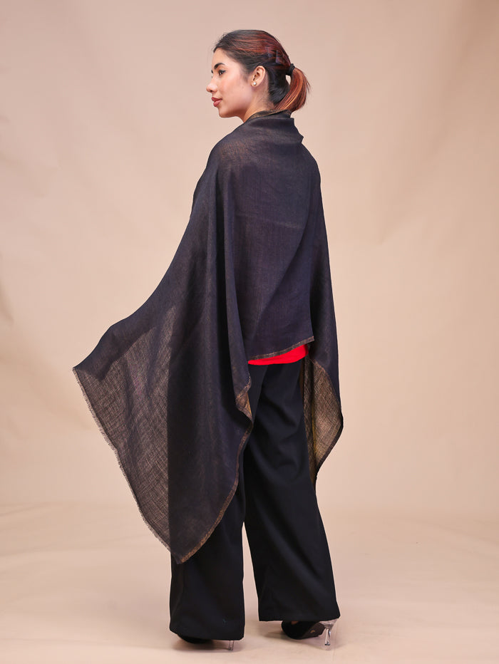 Women's Reversible Pure Wool Stole With Zari Work