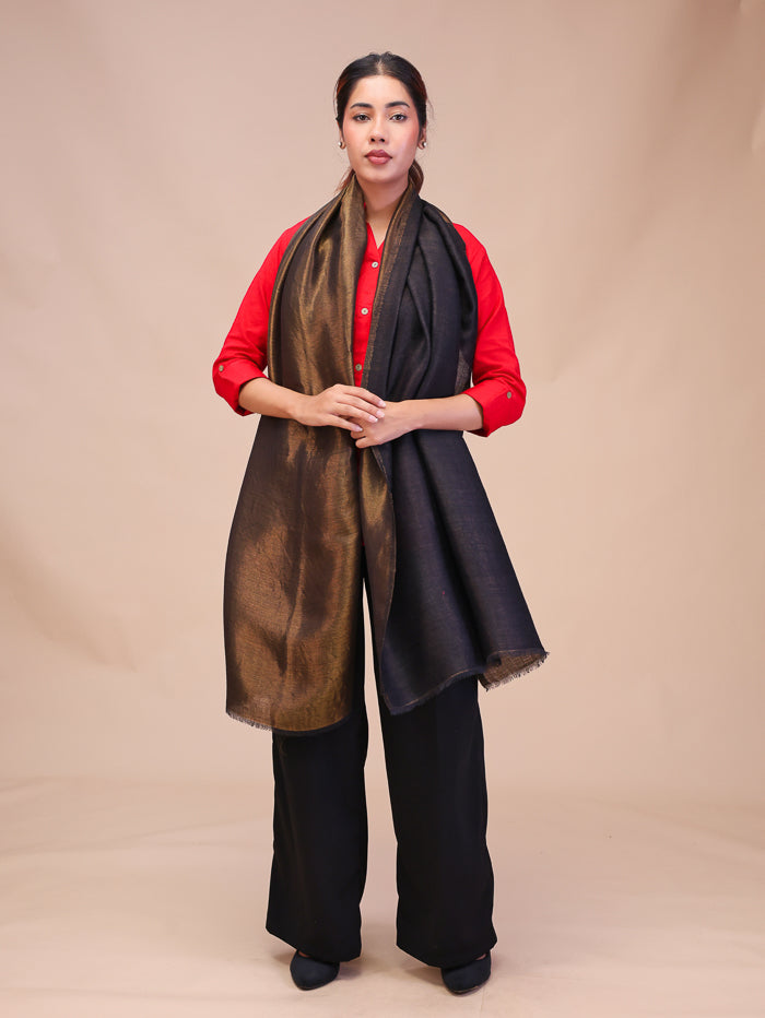 Women's Reversible Pure Wool Stole With Zari Work