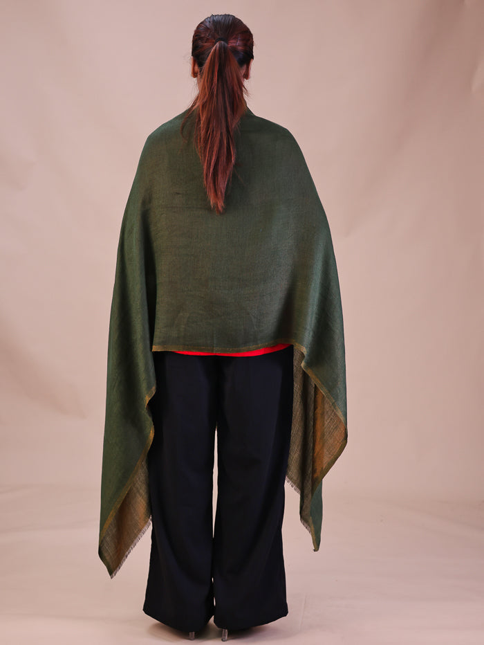 Women's Reversible Pure Wool Stole With Zari Work
