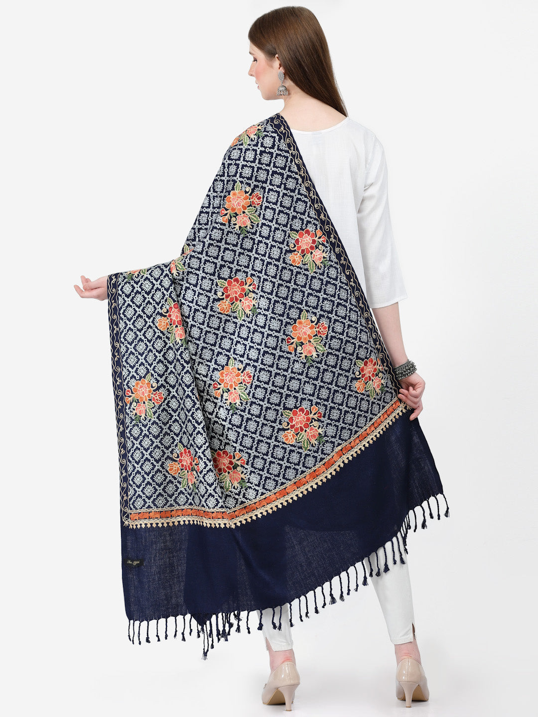 Women's Aari Embroidery Wool Shawl