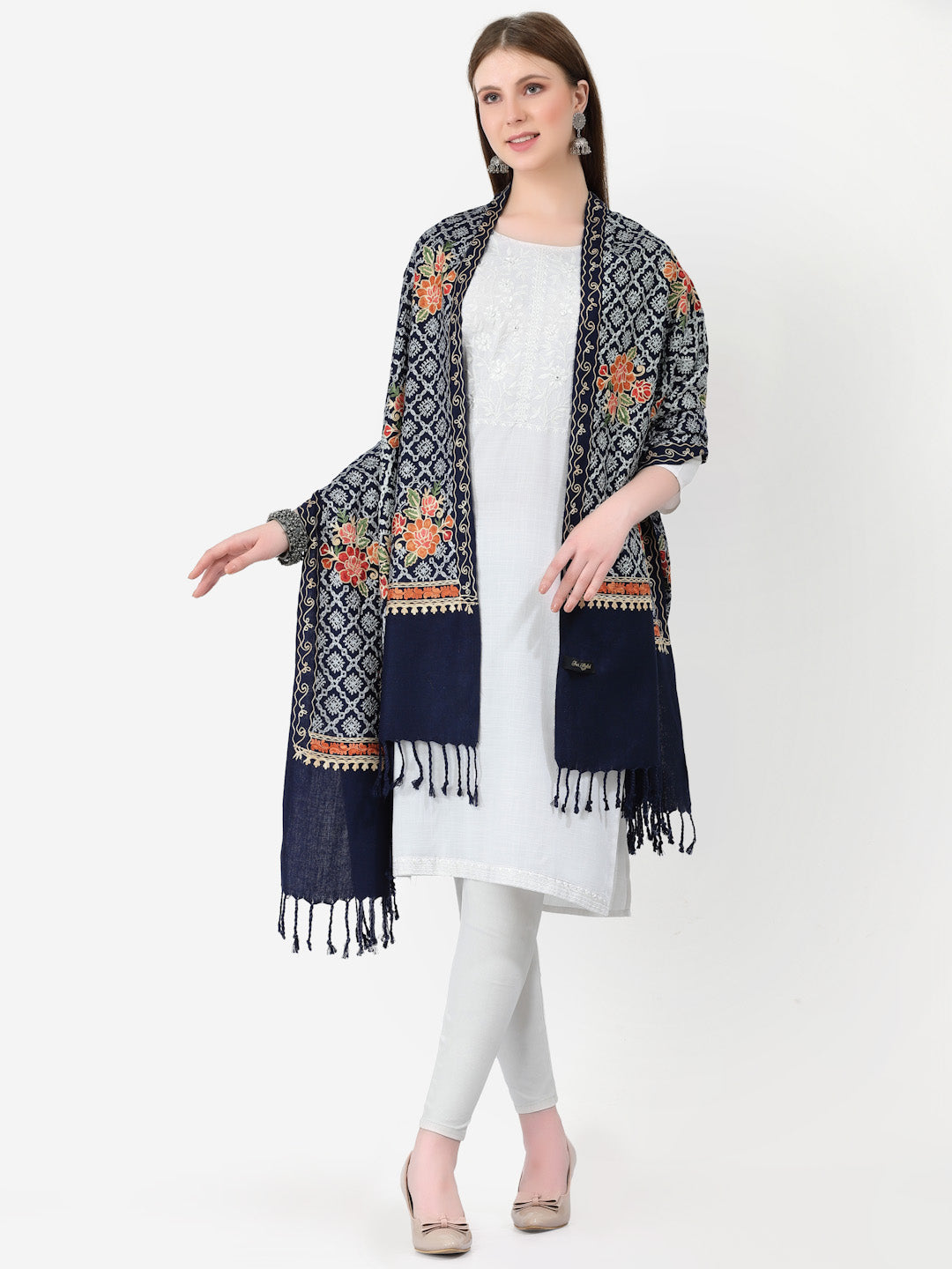 Women's Aari Embroidery Wool Shawl