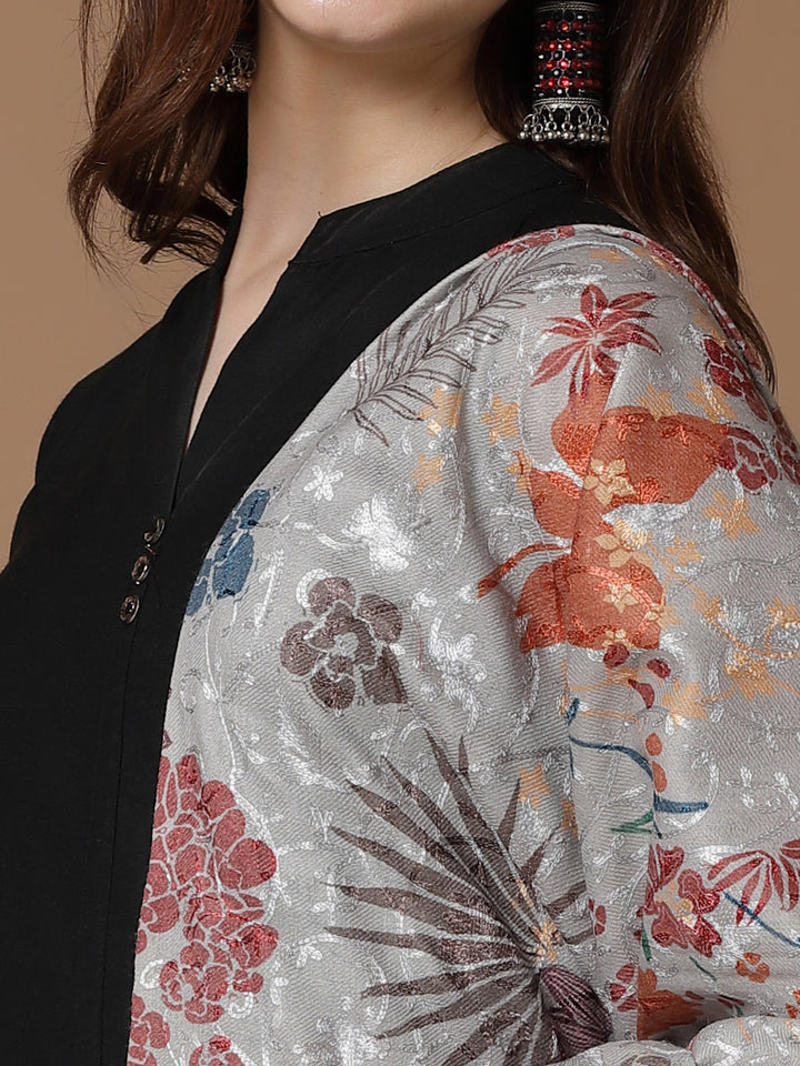 Women's Floral Printed Aari Embroidery Kalamkari Wool Shawl