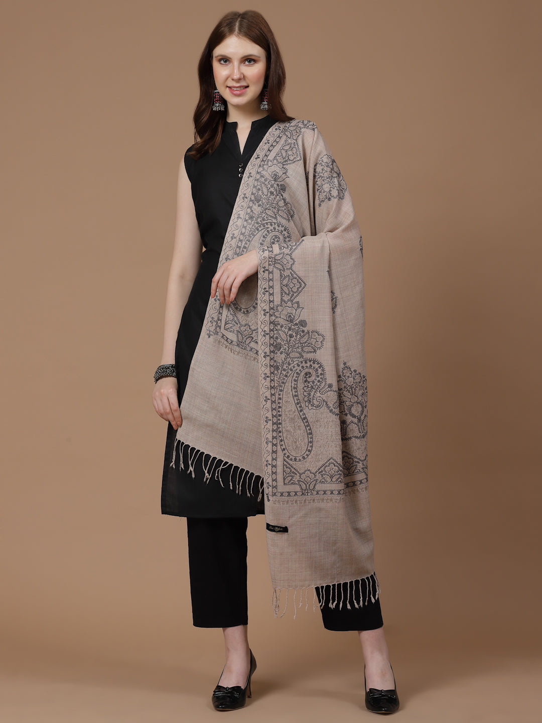 Women's Aari Embroidered Stole