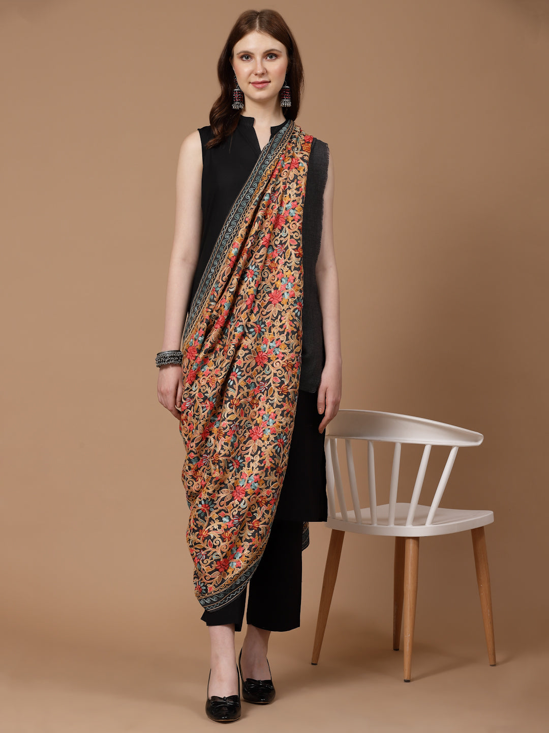 Women's Aari Embroidery Wool Shawl