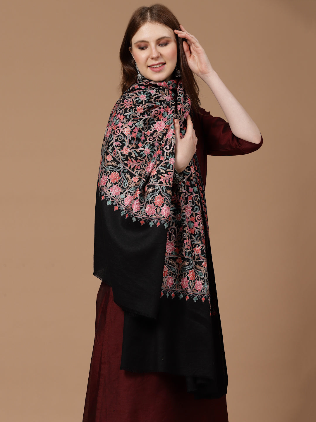 Women's Aari Embroidery Wool Shawl