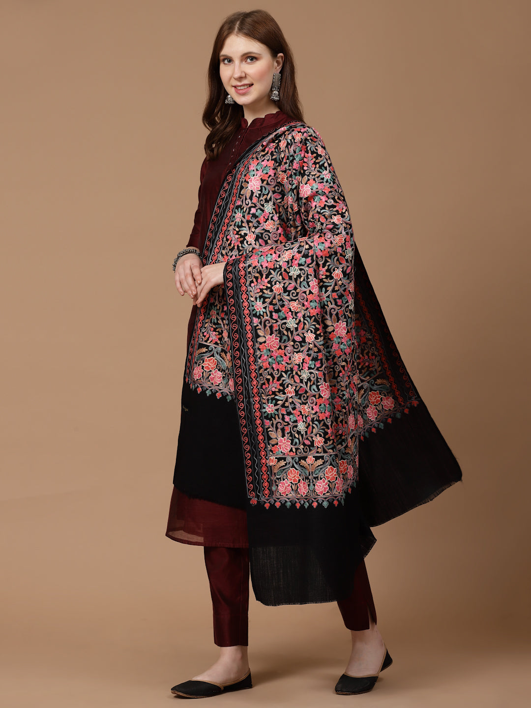 Women's Aari Embroidery Wool Shawl