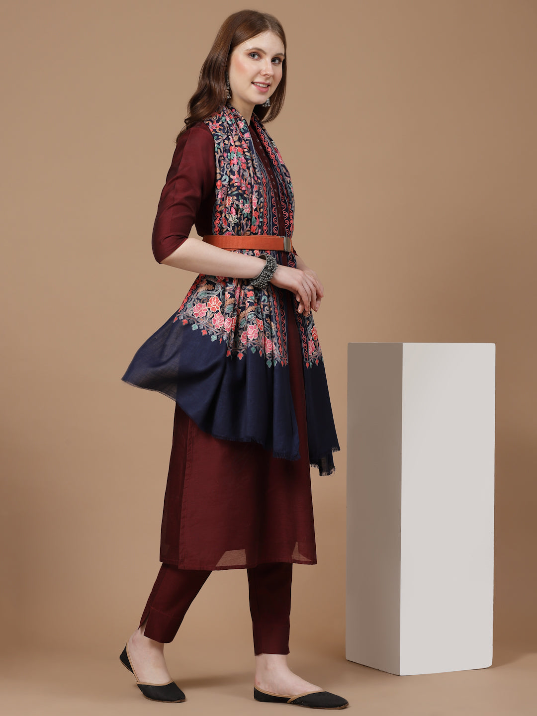 Women's Aari Embroidery Wool Shawl