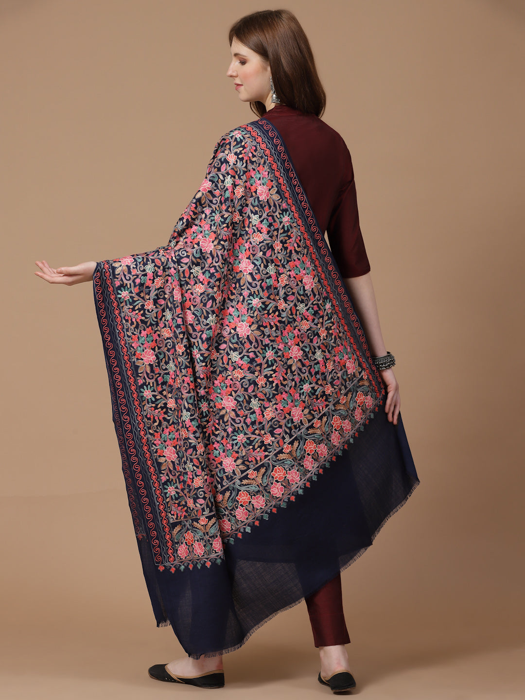 Women's Aari Embroidery Wool Shawl