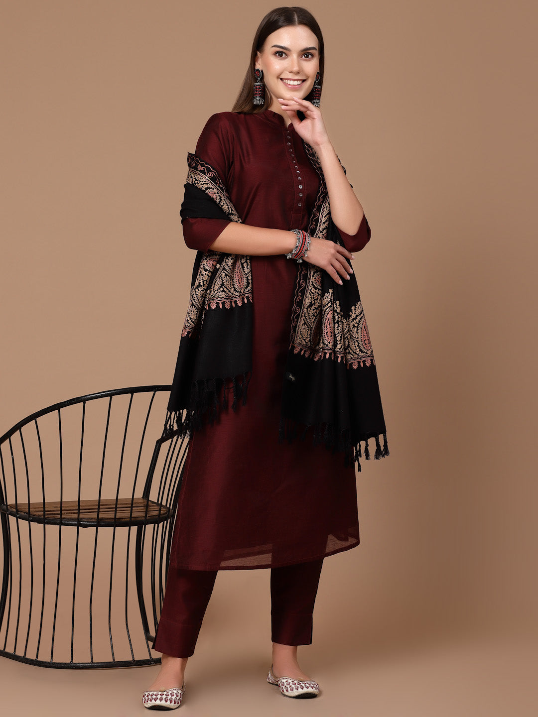 Women's Aari Embroidered Stole