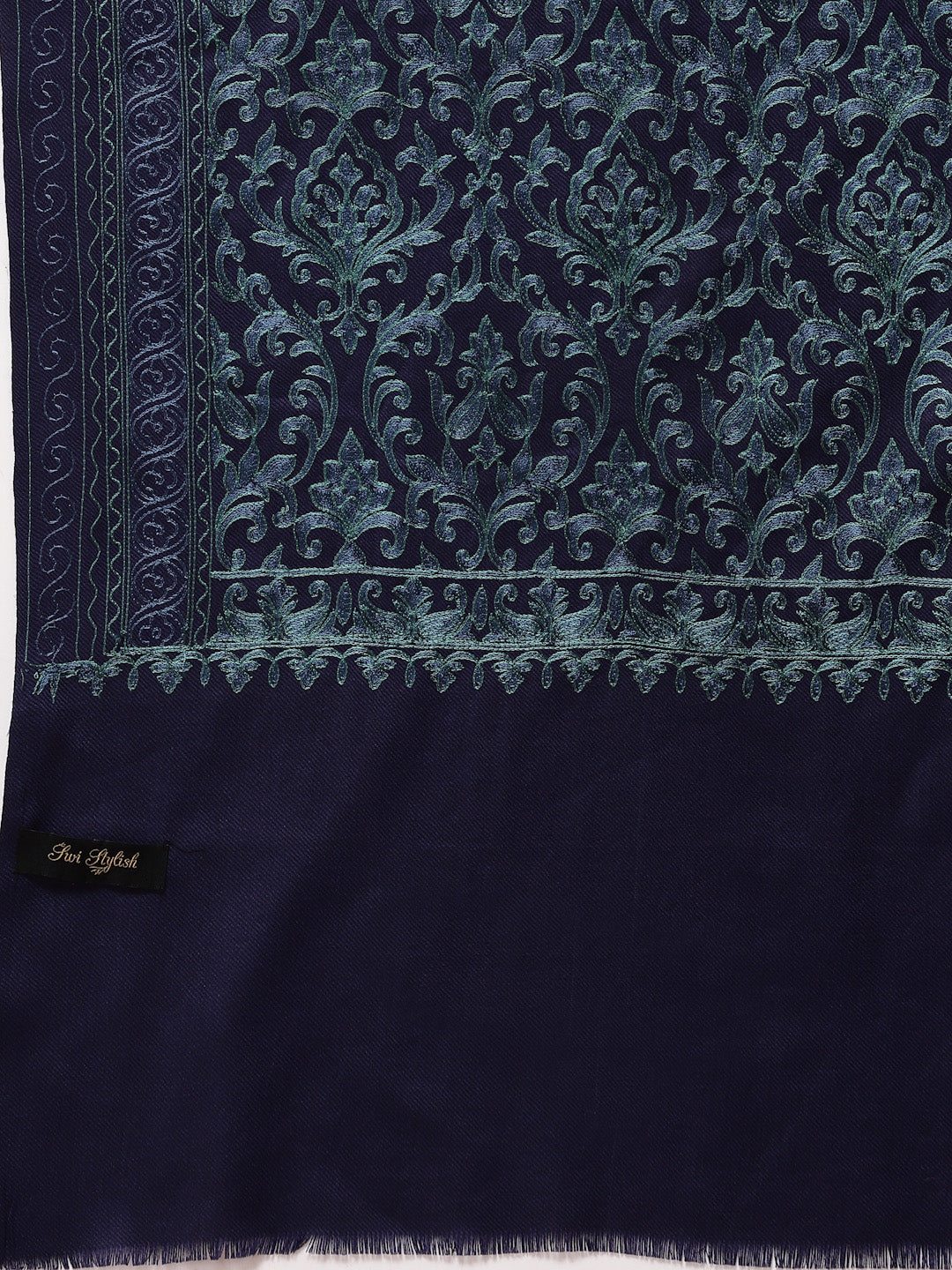 महिलाओं के लिए नेवी ब्लू सिल्की आरी कढ़ाई ऊनी शॉल