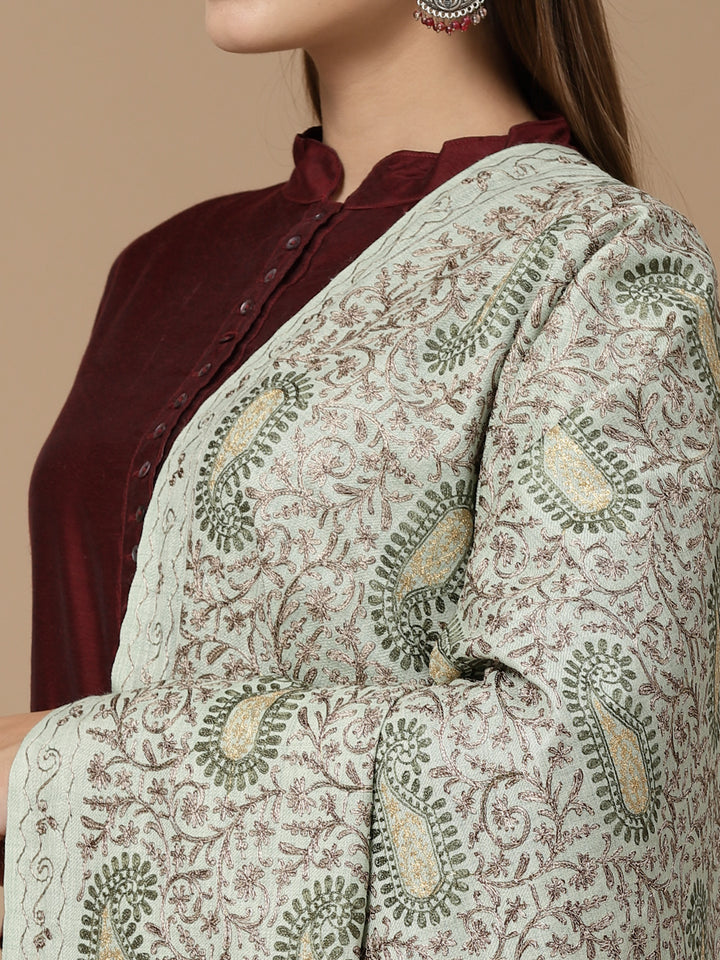 महिला पिस्ता आरी कढ़ाई ऊनी शॉल