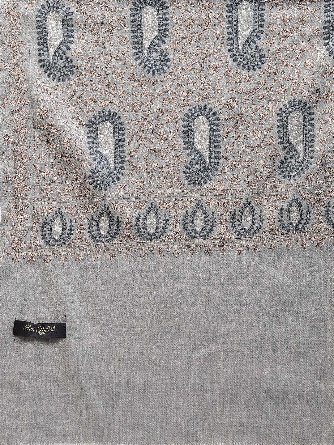 महिला पिस्ता आरी कढ़ाई ऊनी शॉल