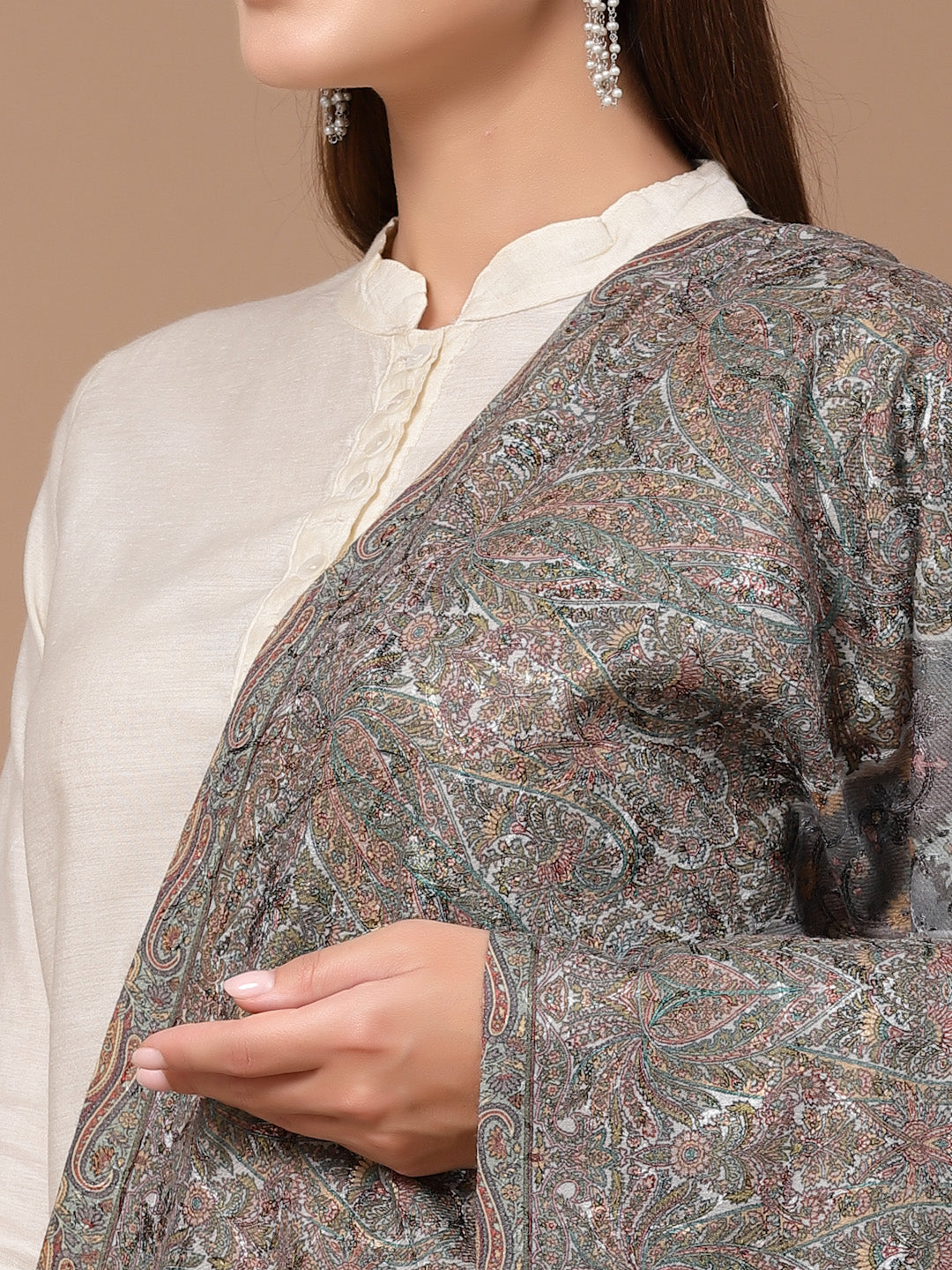 Women's Floral Printed Aari Embroidery Kalamkari Wool Shawl