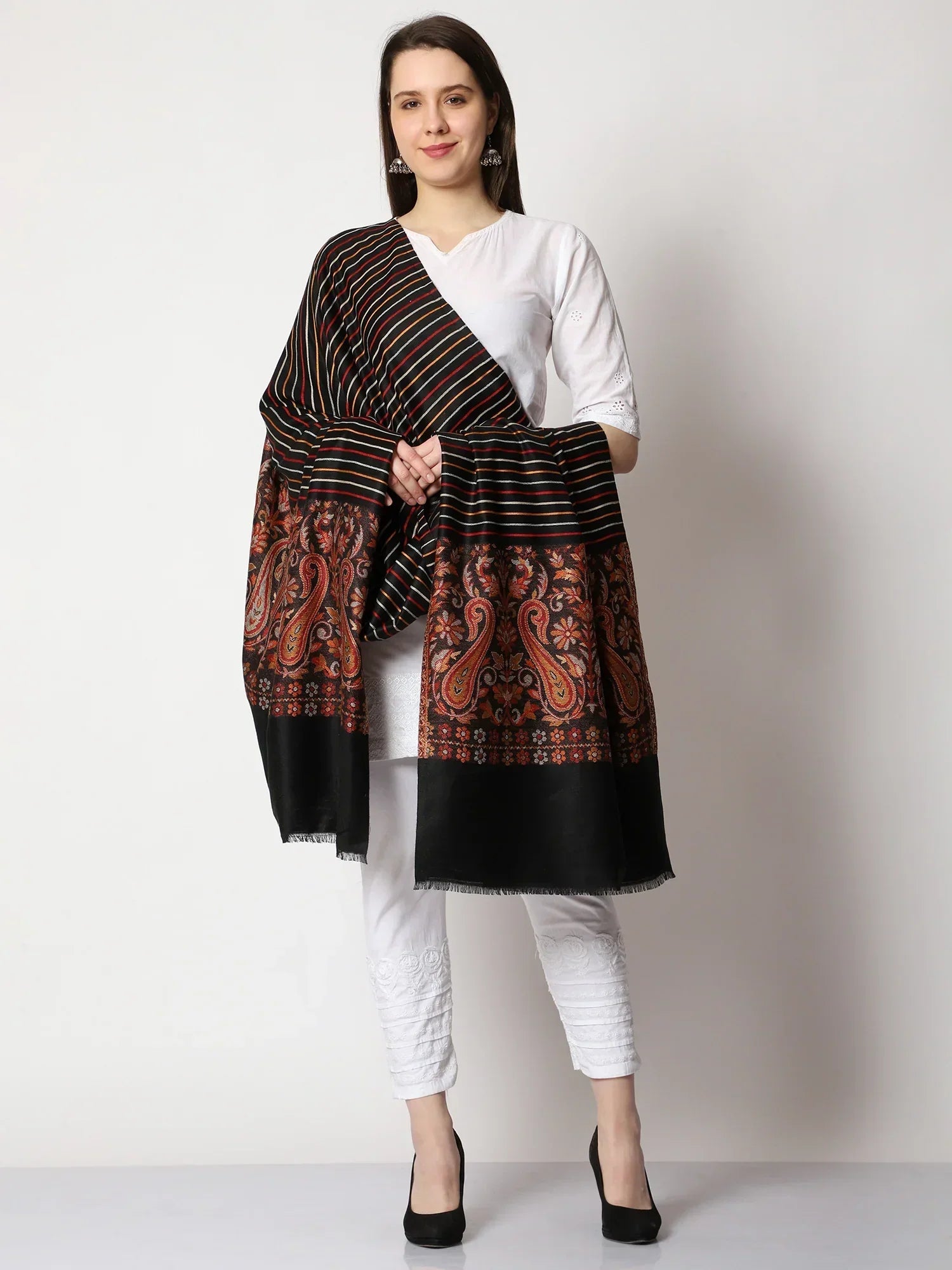 Sakshi Lightweight Wool Shawl main image 1