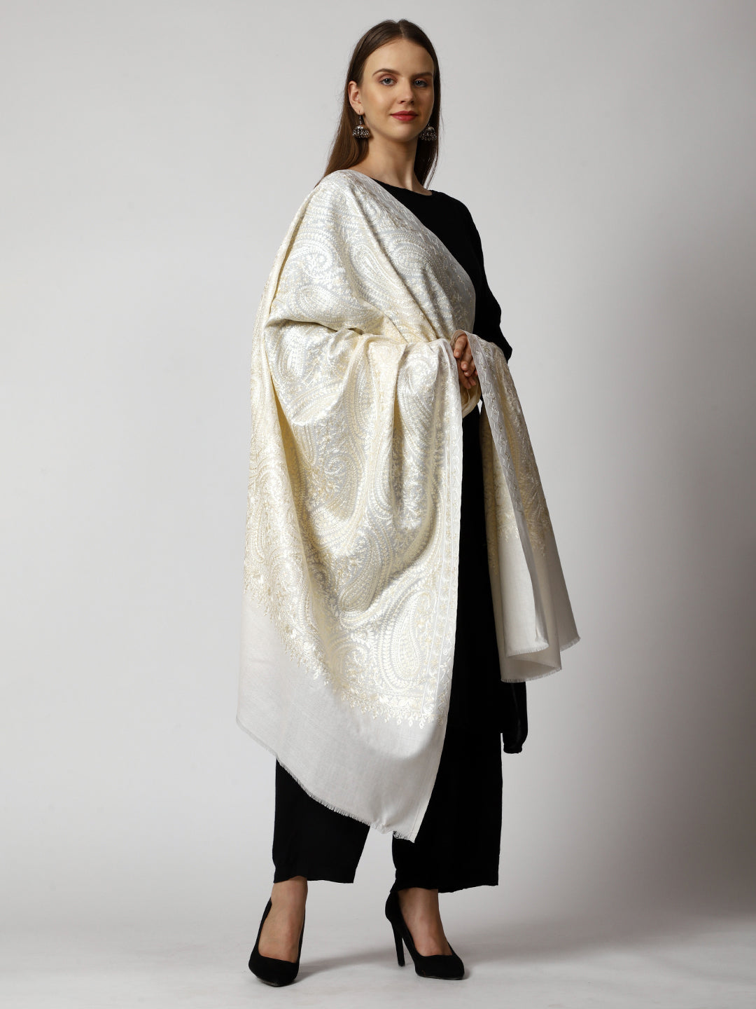 Women's Aari Embroidered Wool Shawl