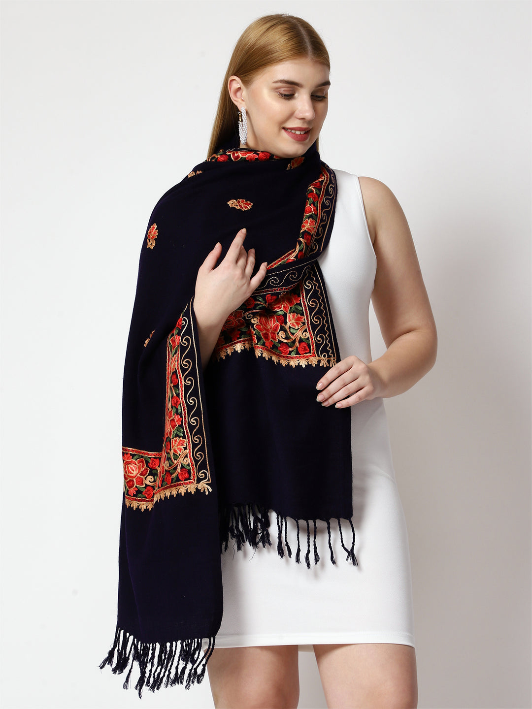 Women's Aari Embroidery Wool Stole