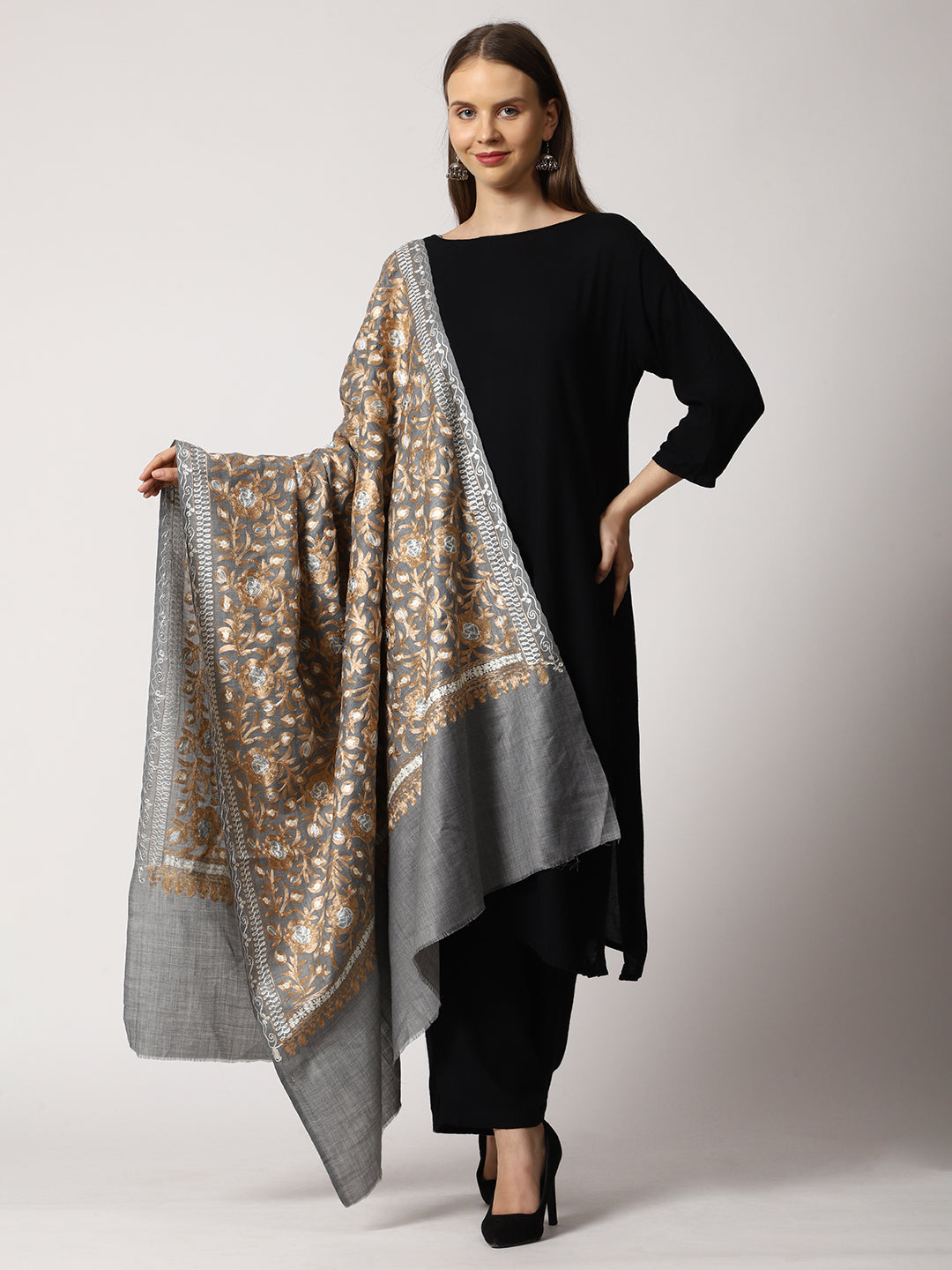 Women's Aari Embroidered Wool Shawl