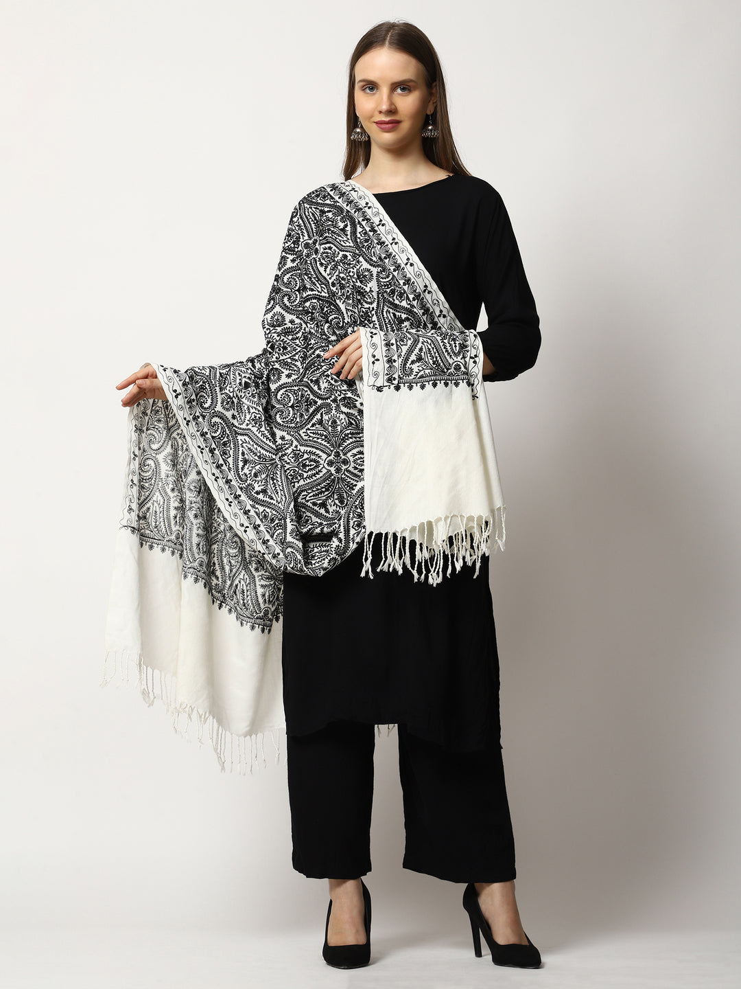 Women's Aari Embroidered Wool Shawl