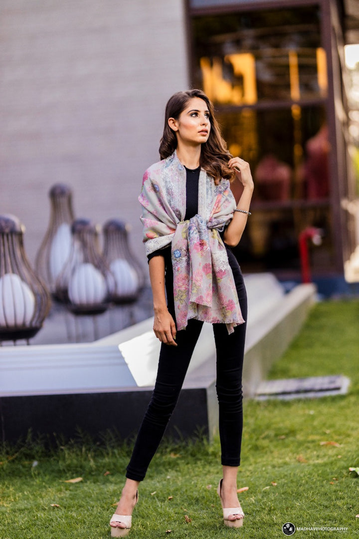 Women's Printed Aari Embroidery Wool Stole