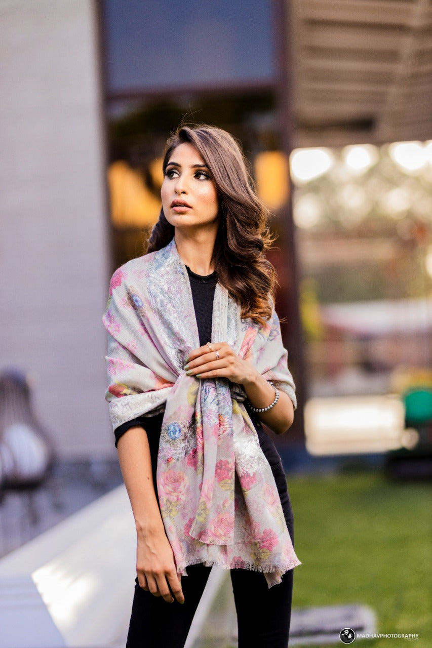 Women's Printed Aari Embroidery Wool Stole