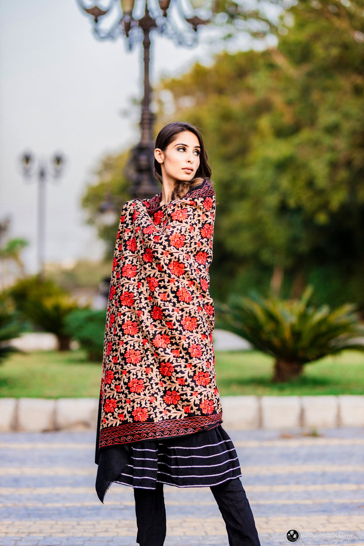 Women's Aari Embroidered Wool Shawl