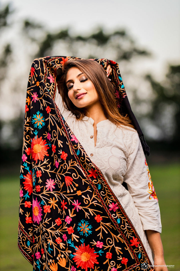 Women's Aari Embroidered Wool Stole