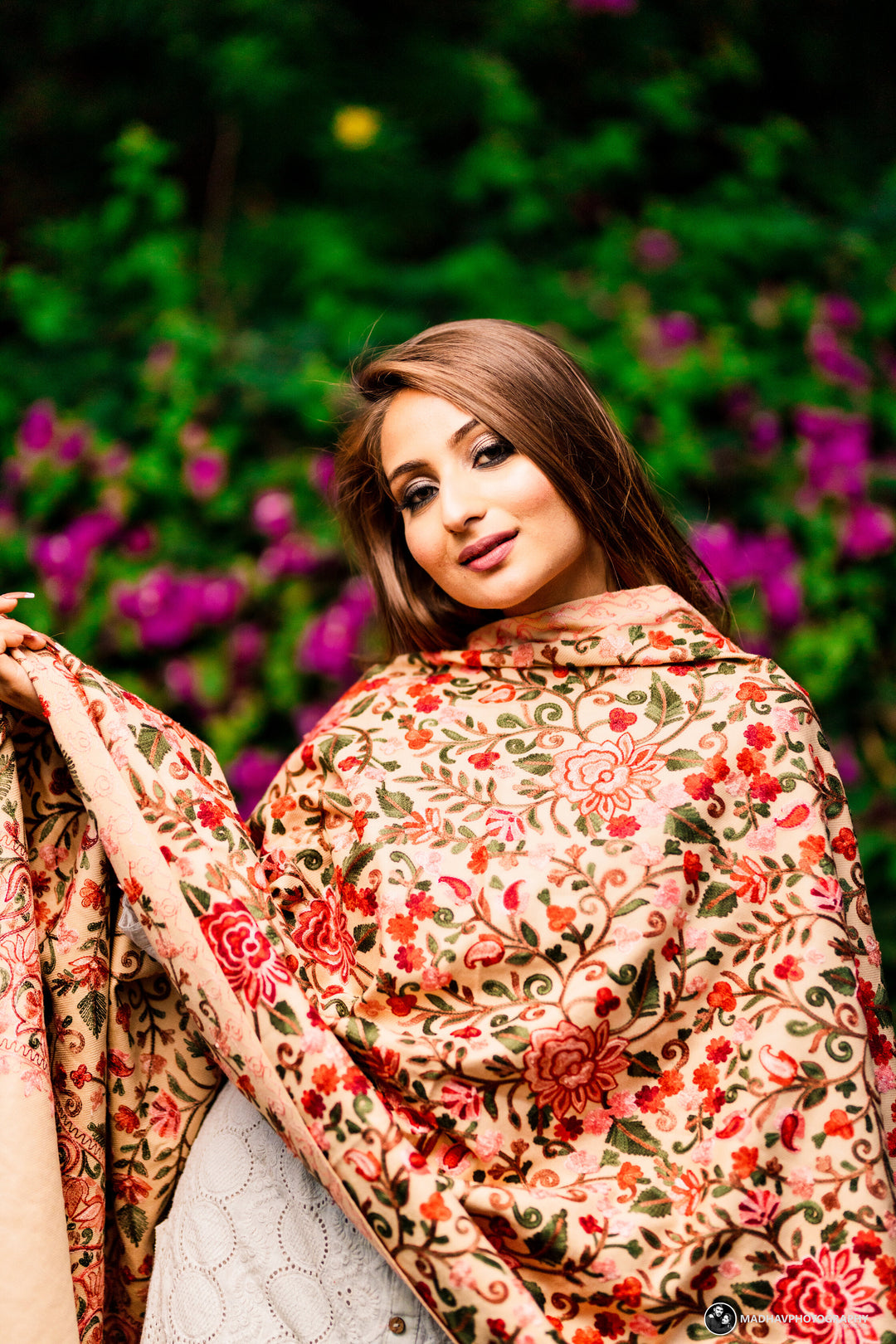 Women's Aari Embroidered Wool Shawl