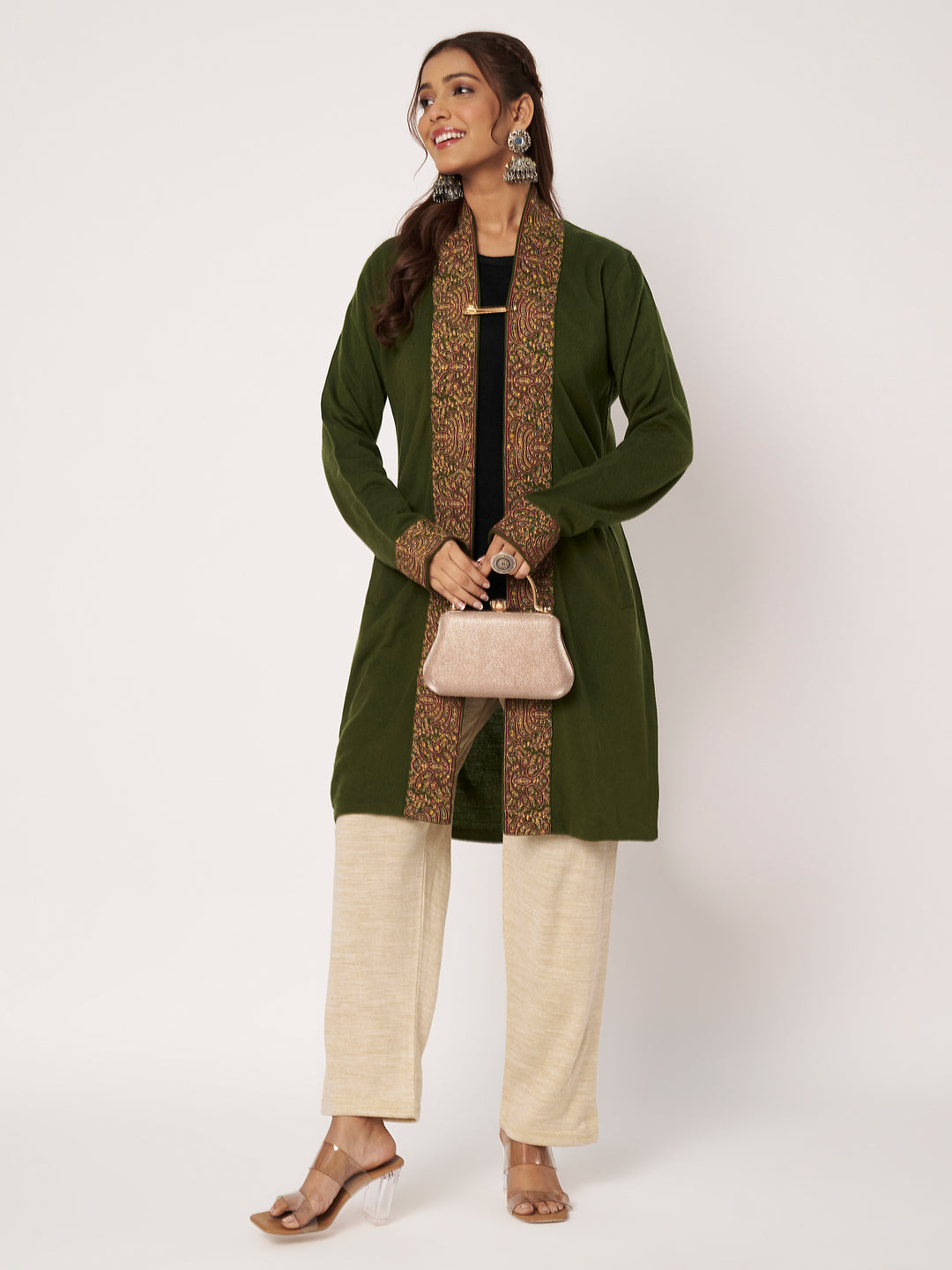 Women Embroidered Woollen Shrug