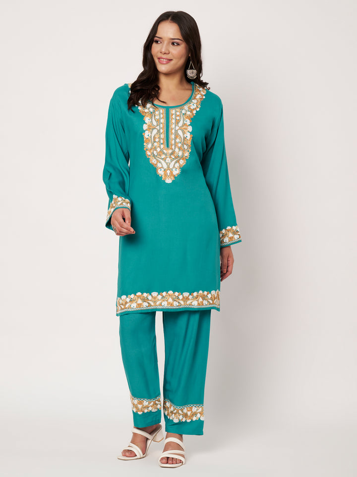 Women Floral Embroidered Kurta Palazzo Set
