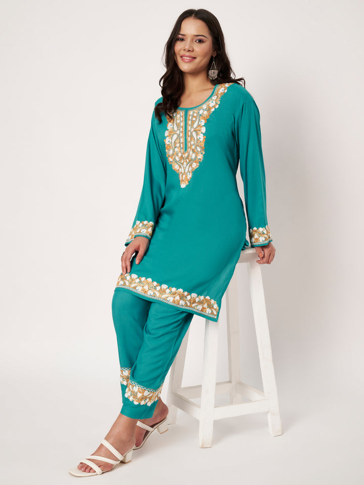 Women Floral Embroidered Kurta Palazzo Set