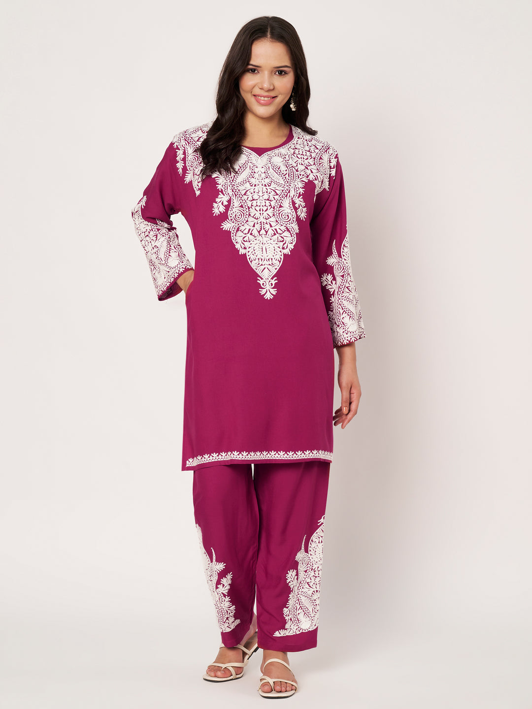 Women Floral Embroidered Kurta Palazzo Set