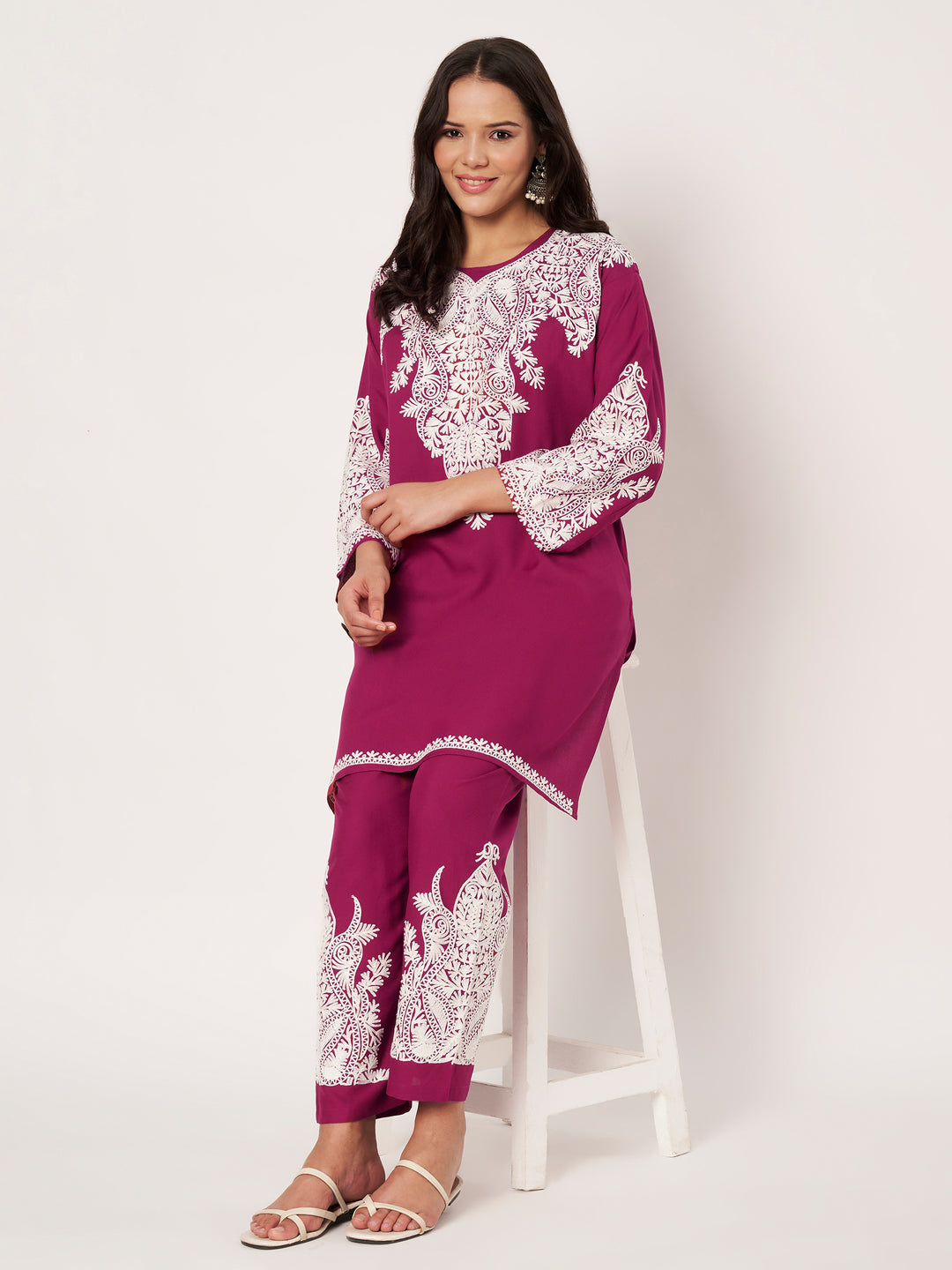 Women Floral Embroidered Kurta Palazzo Set