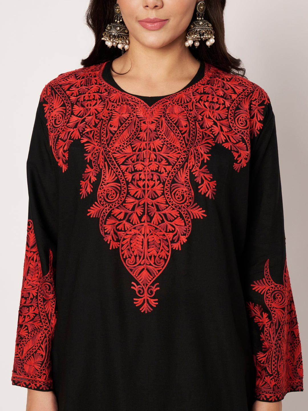 Women Floral Embroidered Kurta Palazzo Set