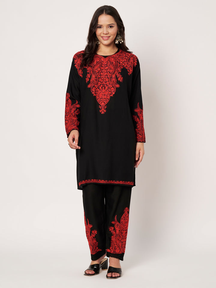 Women Floral Embroidered Kurta Palazzo Set