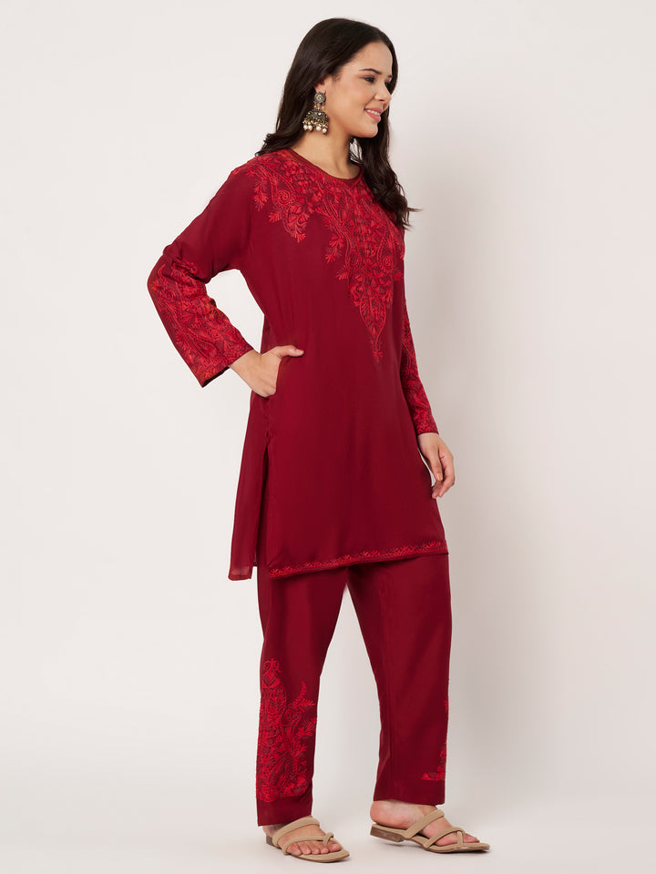 Women Floral Embroidered Kurta Palazzo Set