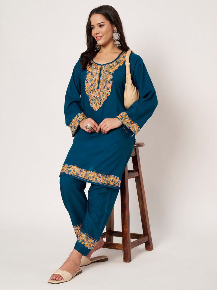 Women Floral Embroidered Kurta Palazzo Set
