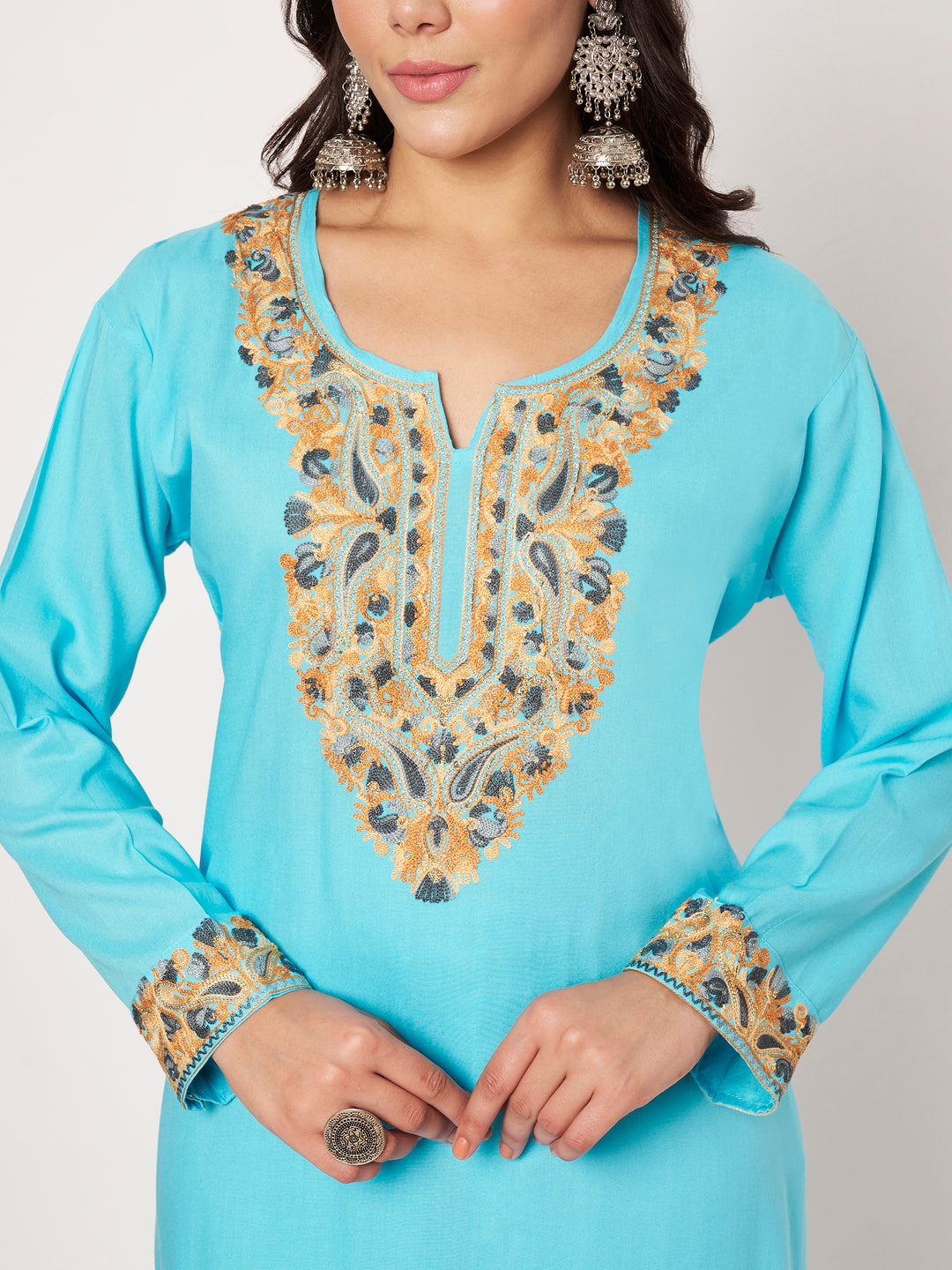 Women Floral Embroidered Kurta Palazzo Set