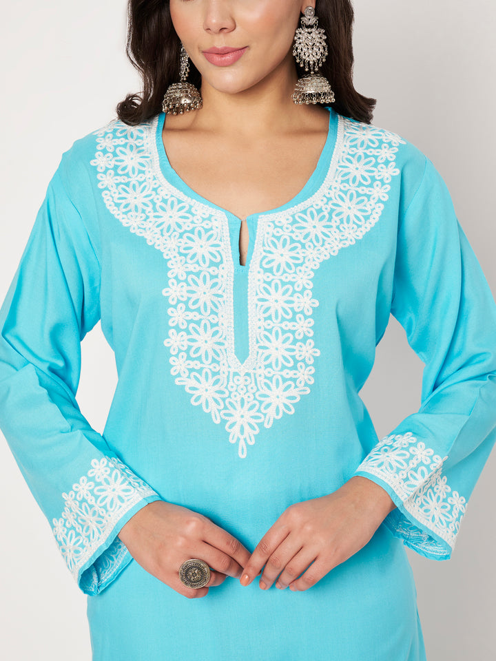 Women Embroidered Kurta & Pant Set | Floral Work