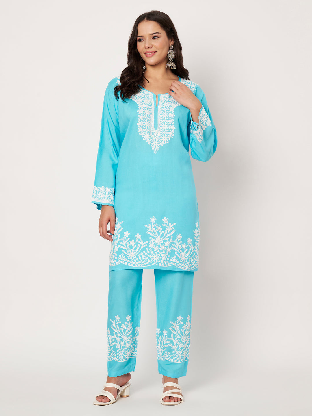 Women Embroidered Kurta & Pant Set | Floral Work