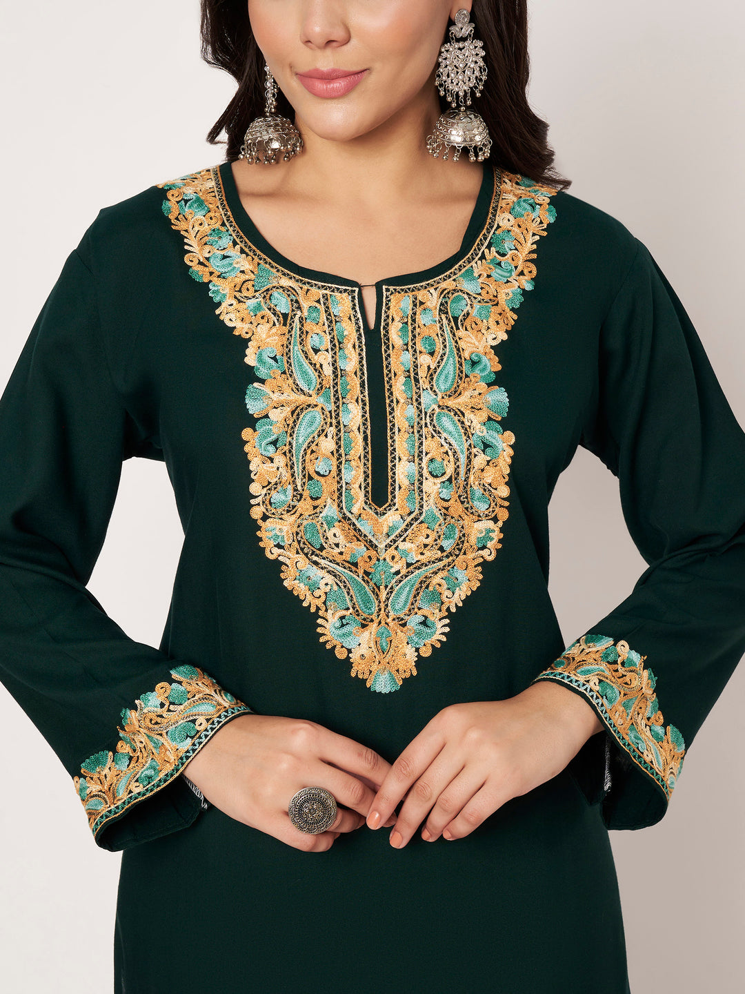 Women Floral Embroidered Kurta Palazzo Set